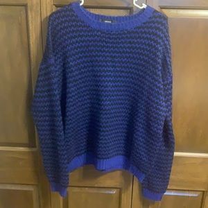 Forever 21 Black and Blue Heavy Knitted Sweater